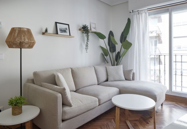 Apartamento en San Sebastián - Always Easy I Cristina Enea