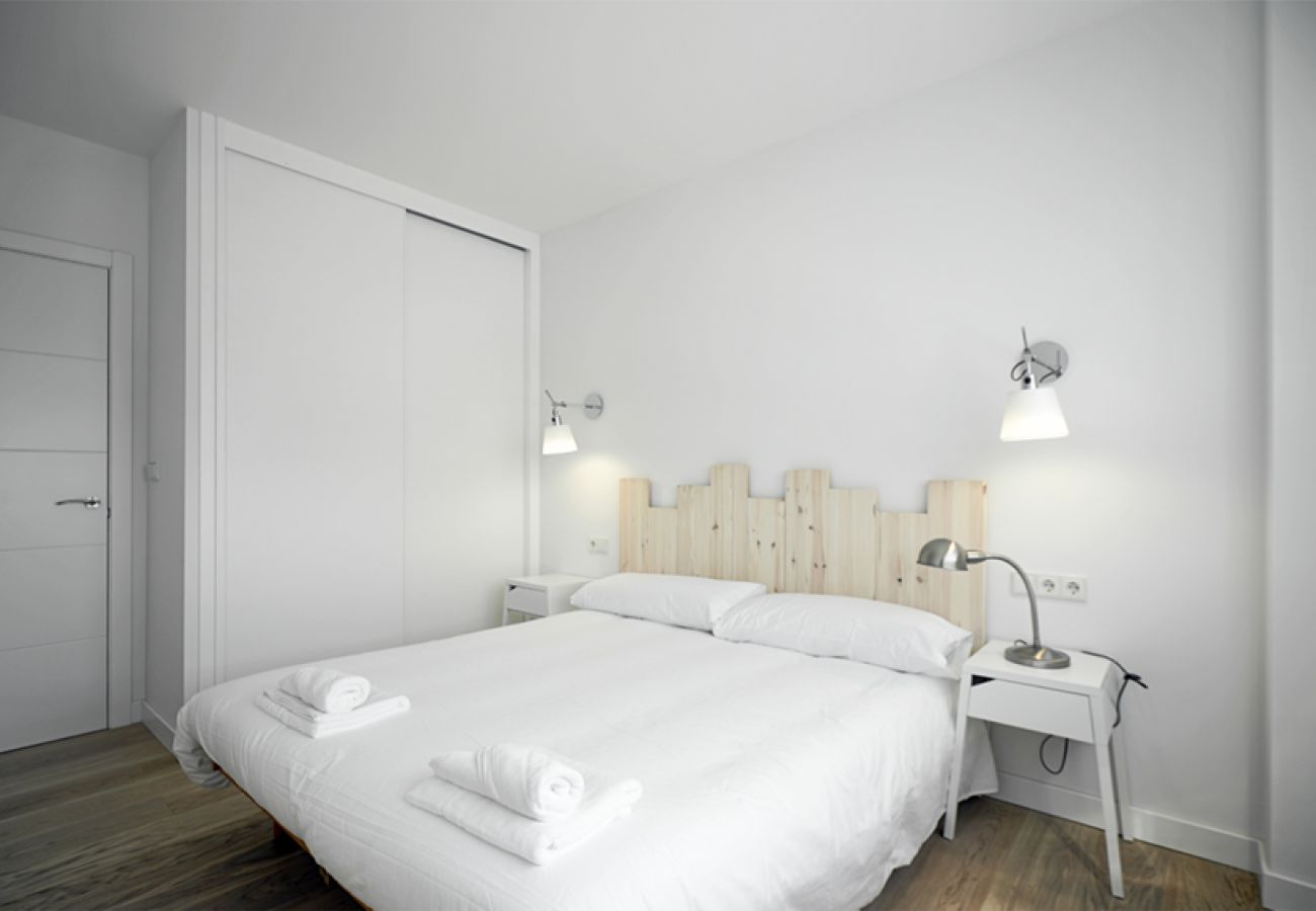 Apartment in San Sebastián - Always Easy | Via Fora