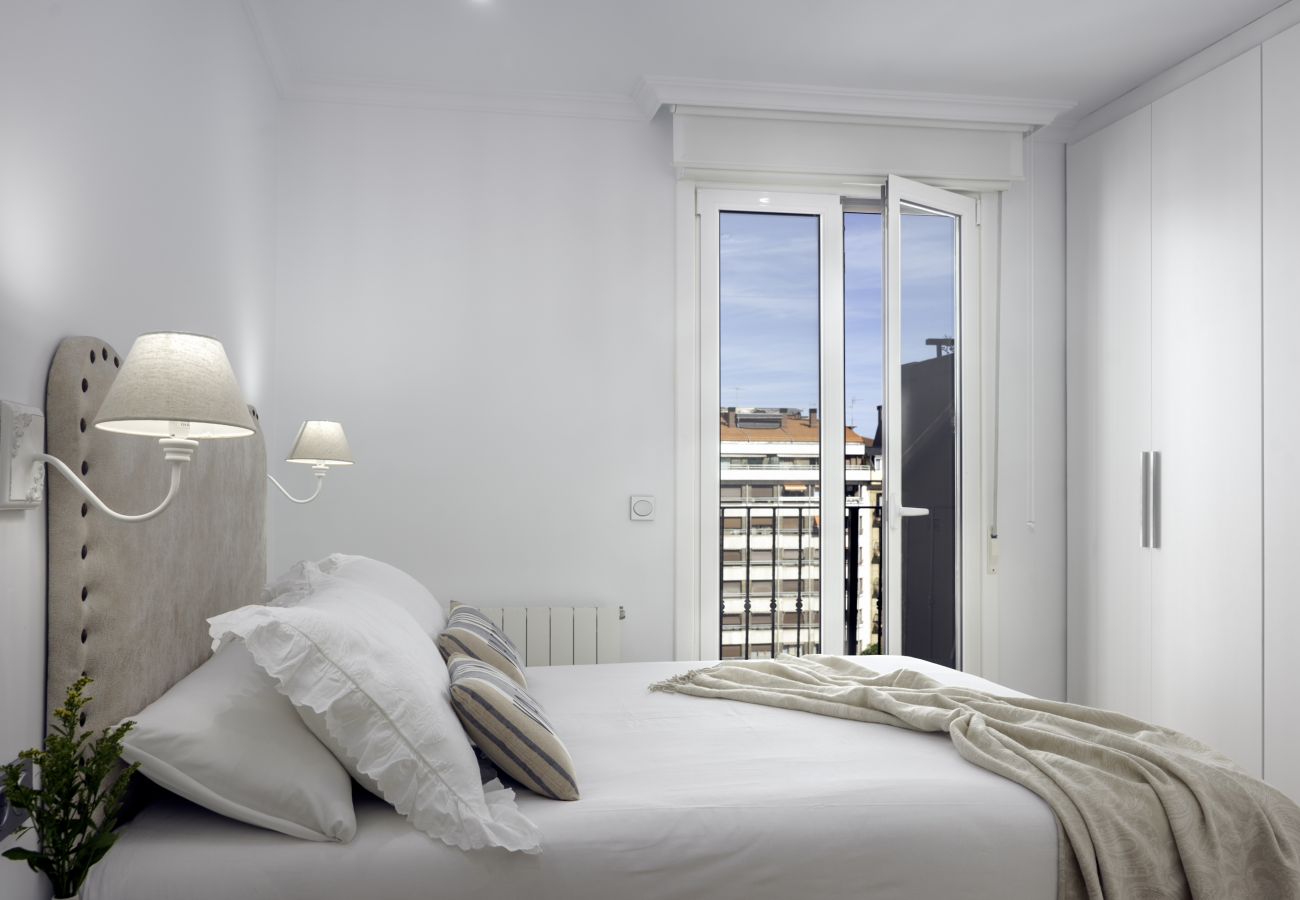 Apartment in San Sebastián - Always Easy I Ático Plaza