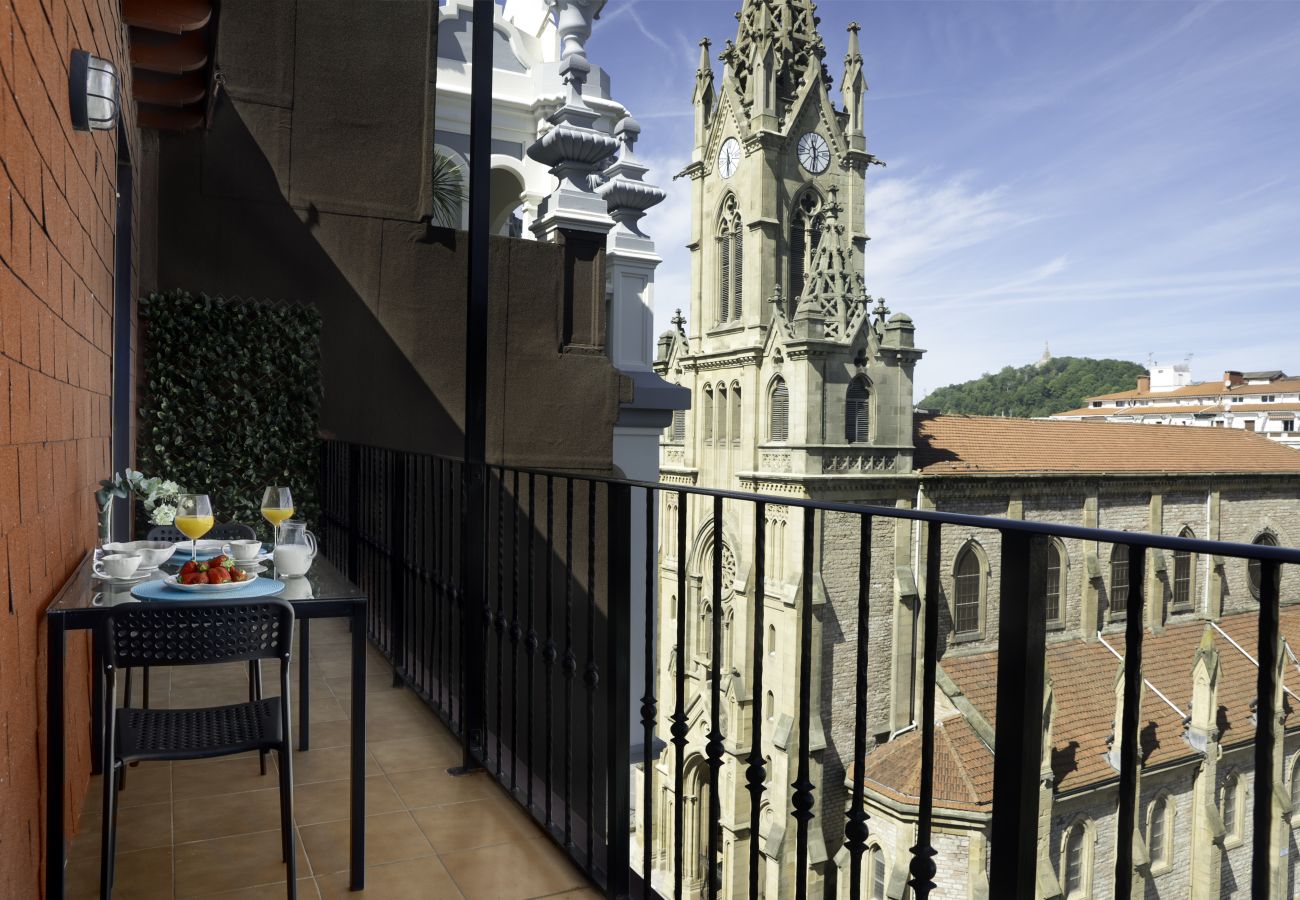 Apartment in San Sebastián - Always Easy I Ático Plaza