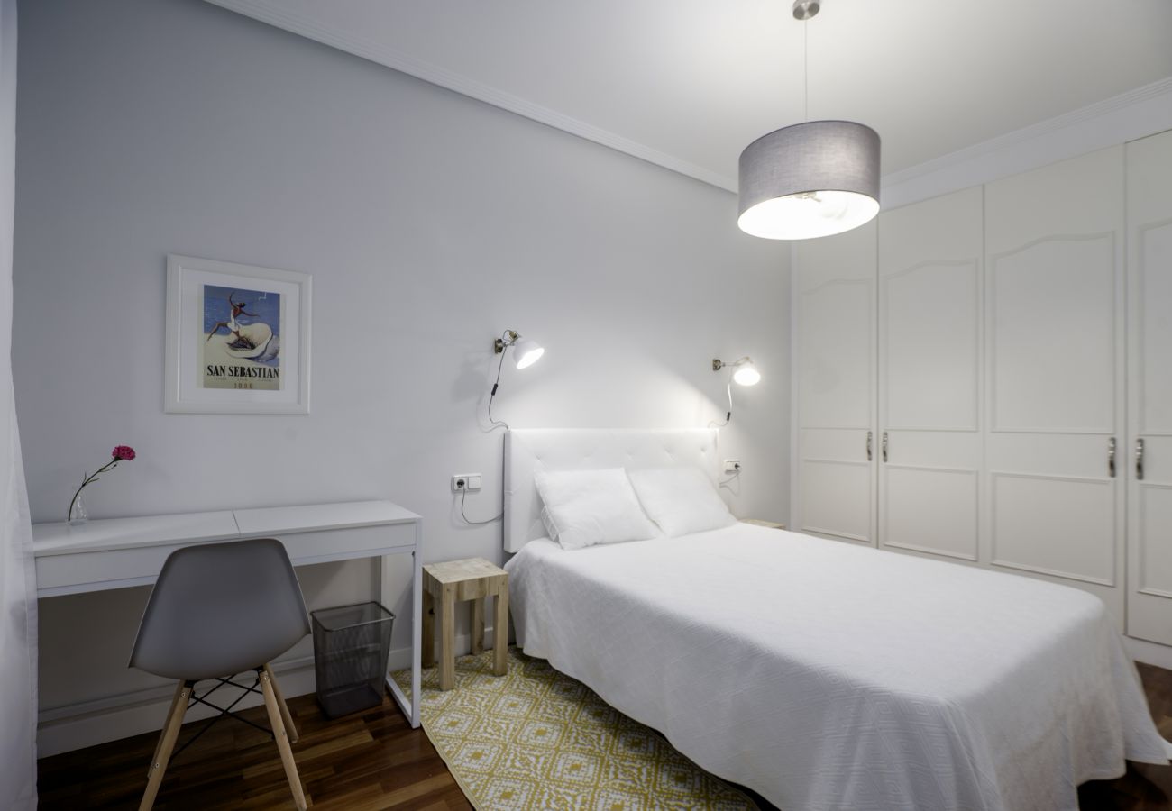 Apartment in San Sebastián - Always Easy | Escolta Real