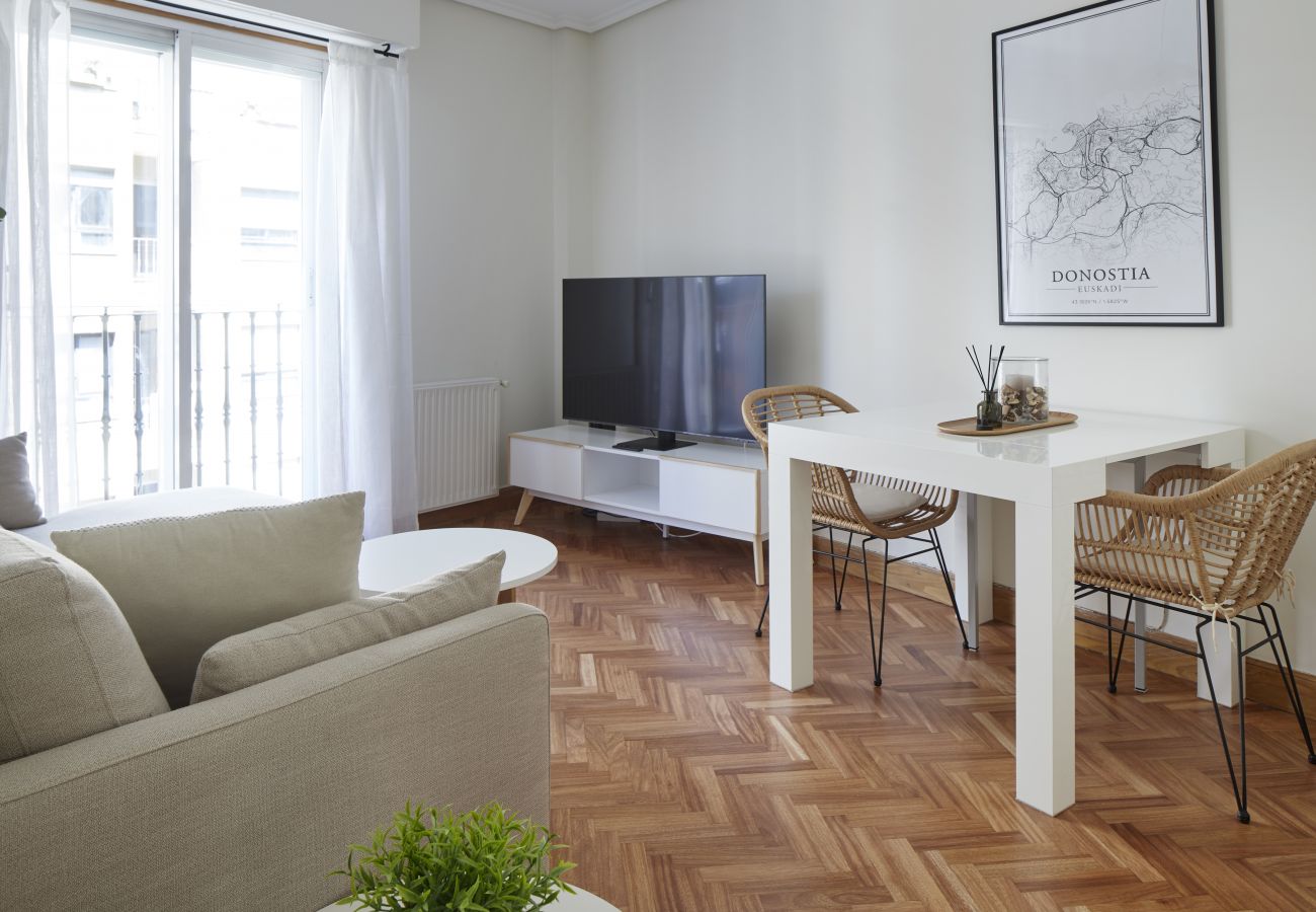 Apartment in San Sebastián - Always Easy I Cristina Enea